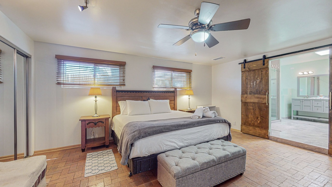 Photo of Bedroom in Nob Hill