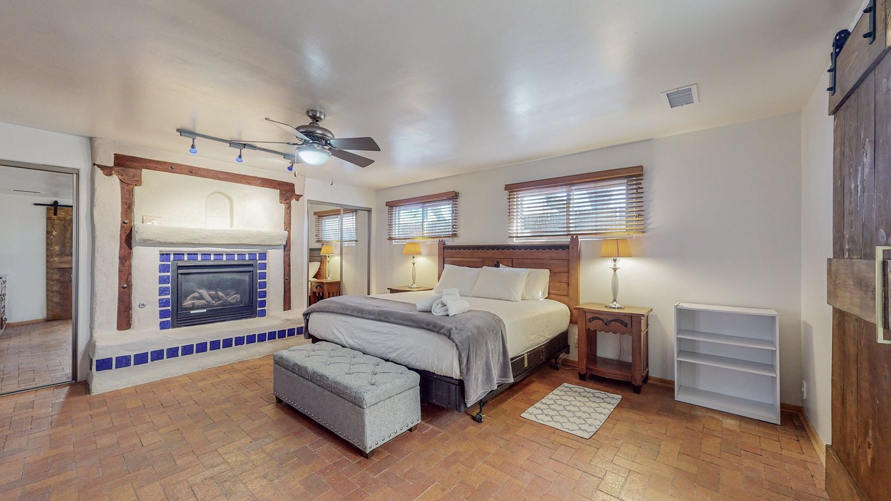 Photo of Bedroom in Nob Hill