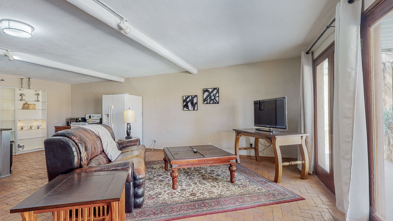 Photo of Livingroom in Nob Hill