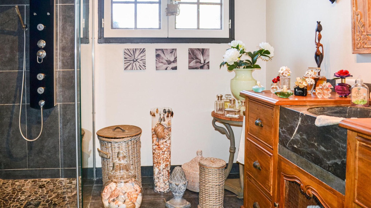 Photo of Bathroom in Bergerac