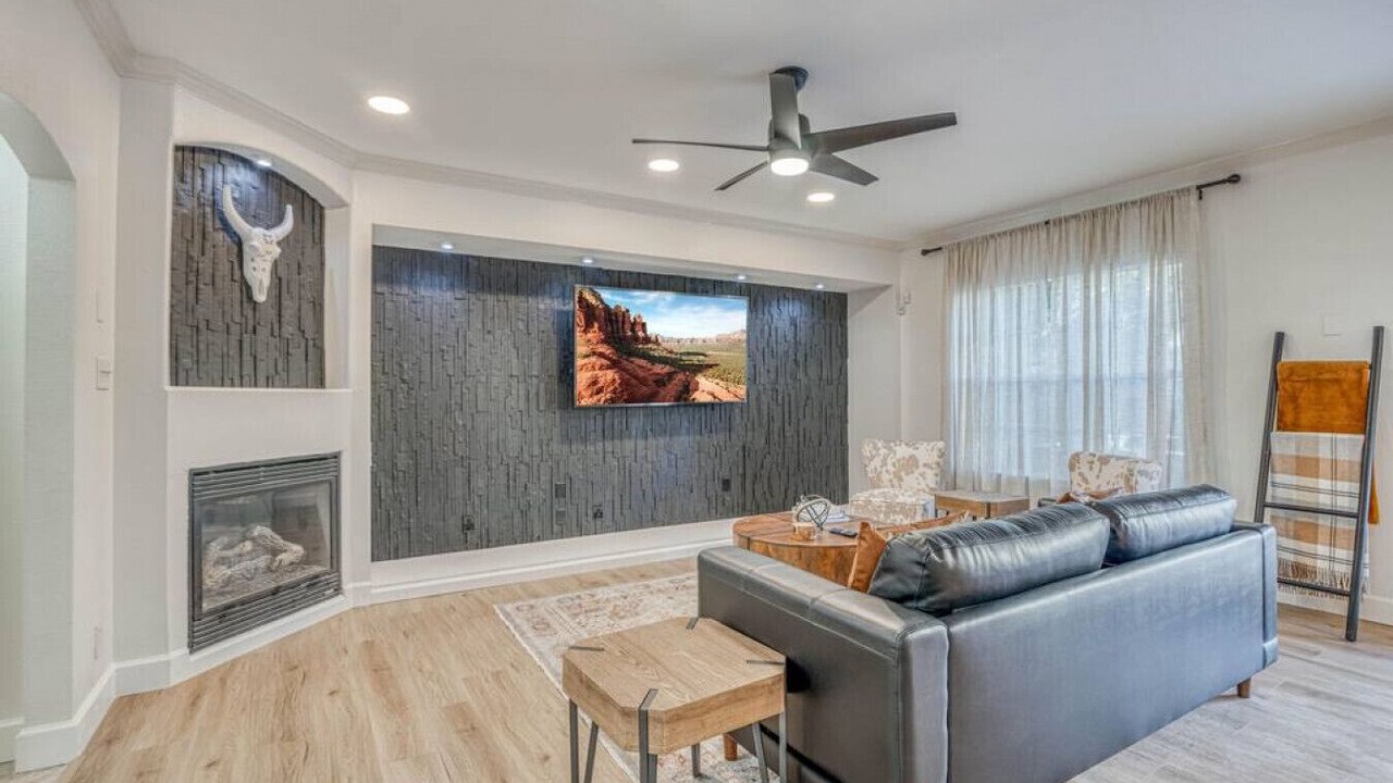 Photo of Livingroom in El Paso