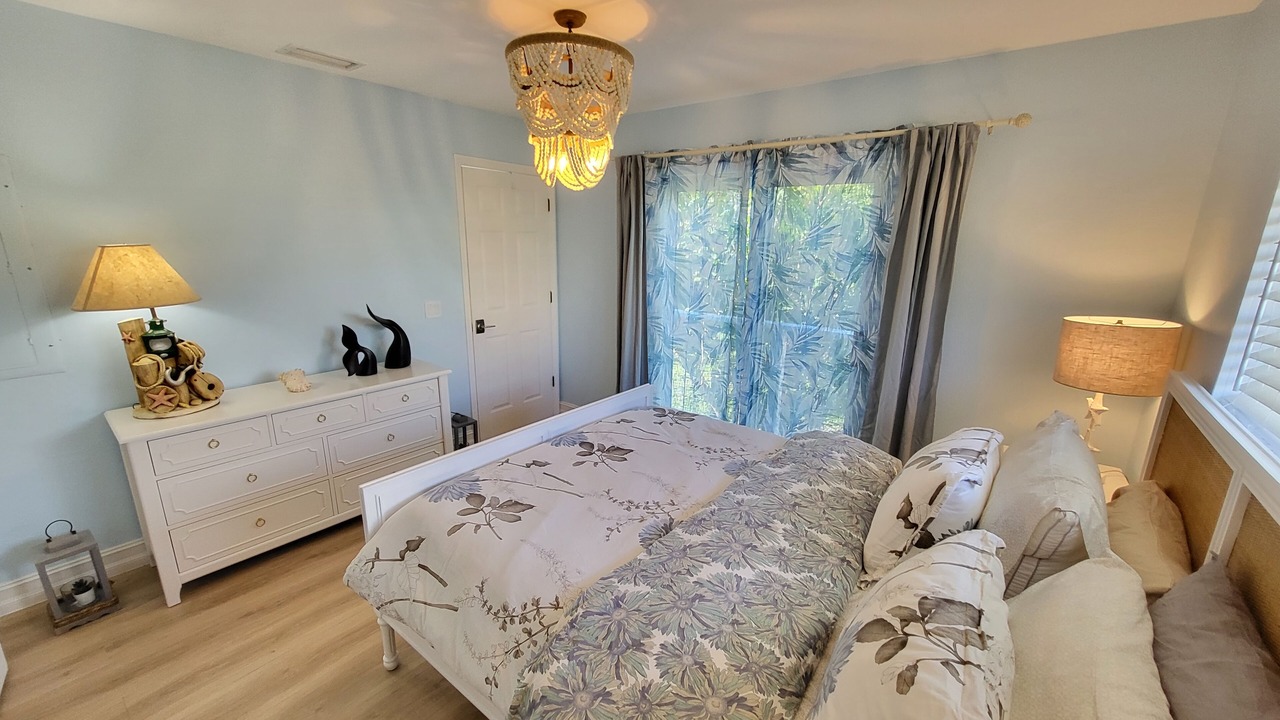 Photo of Bedroom in Placida