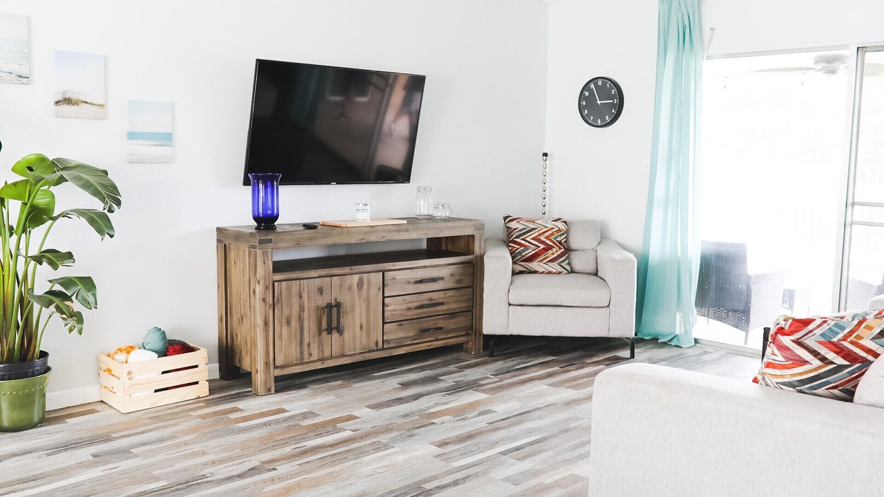 Photo of Livingroom in Whisper Walk