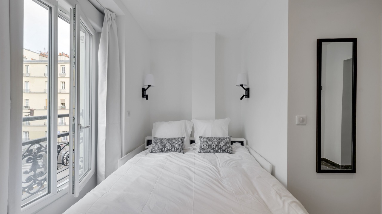 Photo of Bedroom in Pere Lachaise