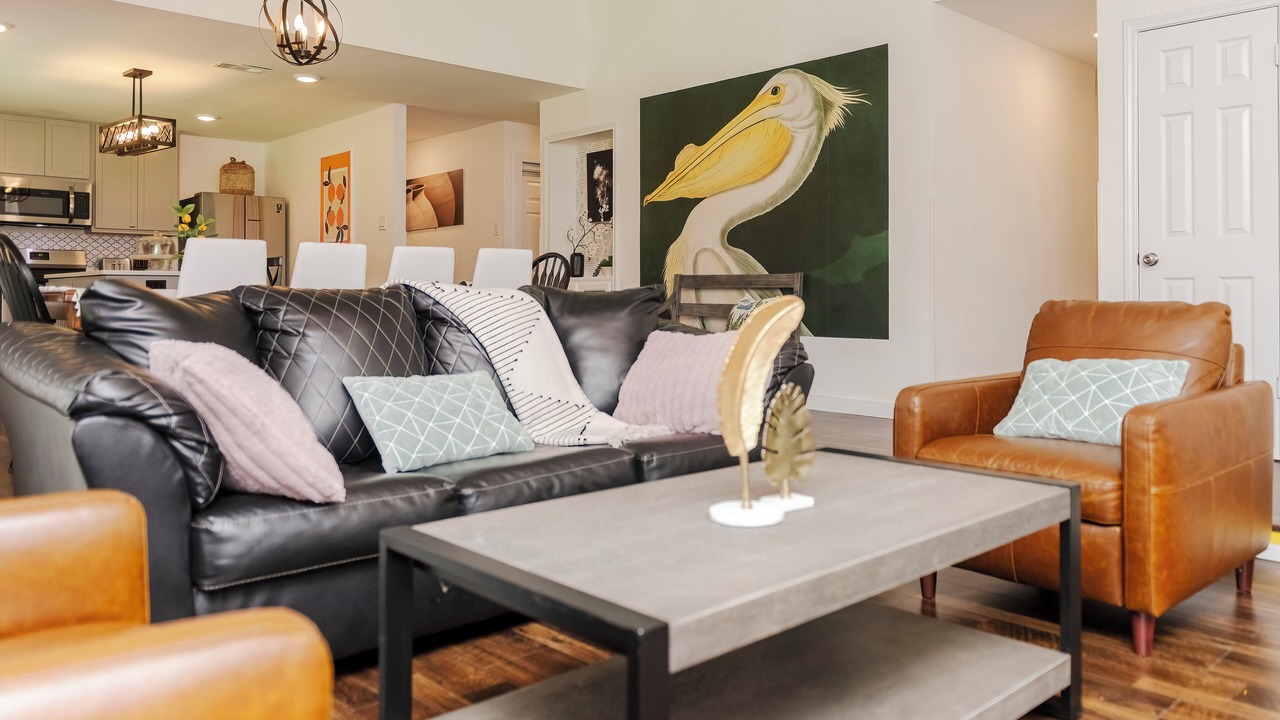 Photo of Livingroom in The Colony