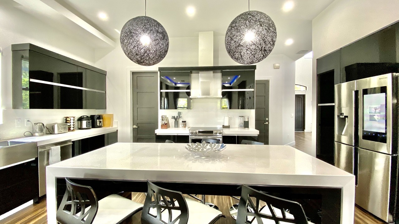 Photo of Kitchen in Hollywood Lakes