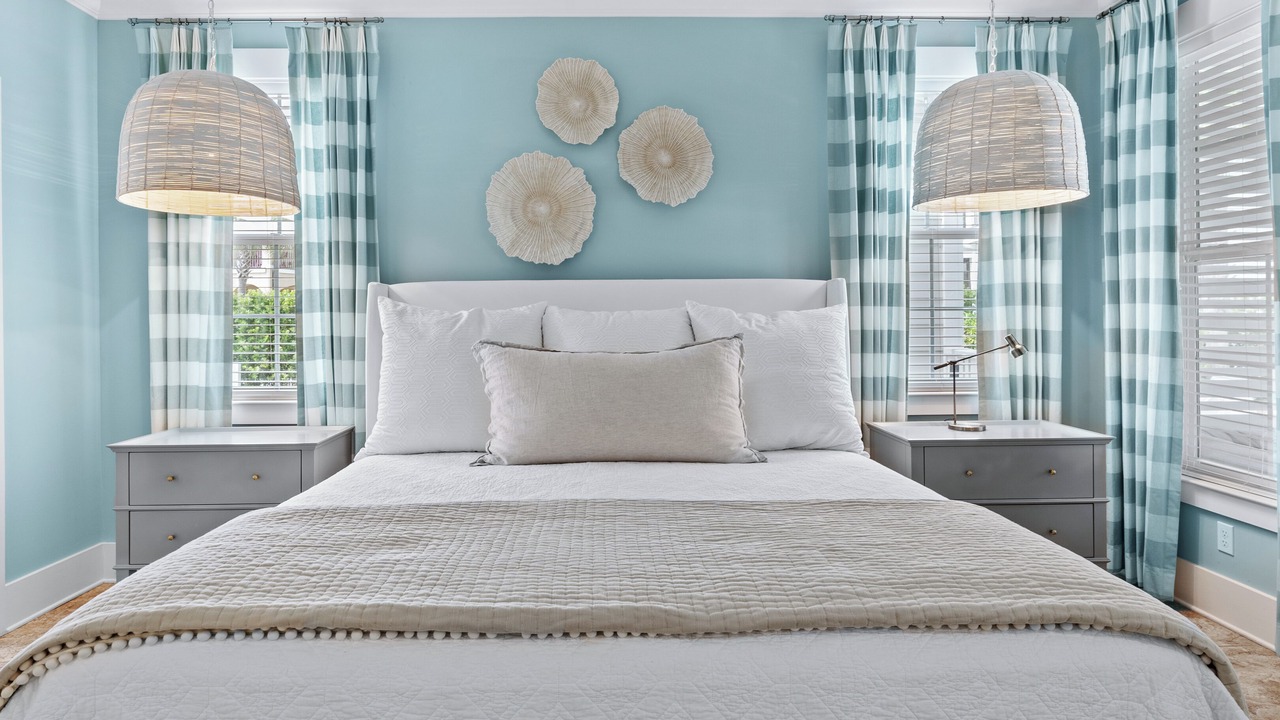Photo of Bedroom in Seacrest