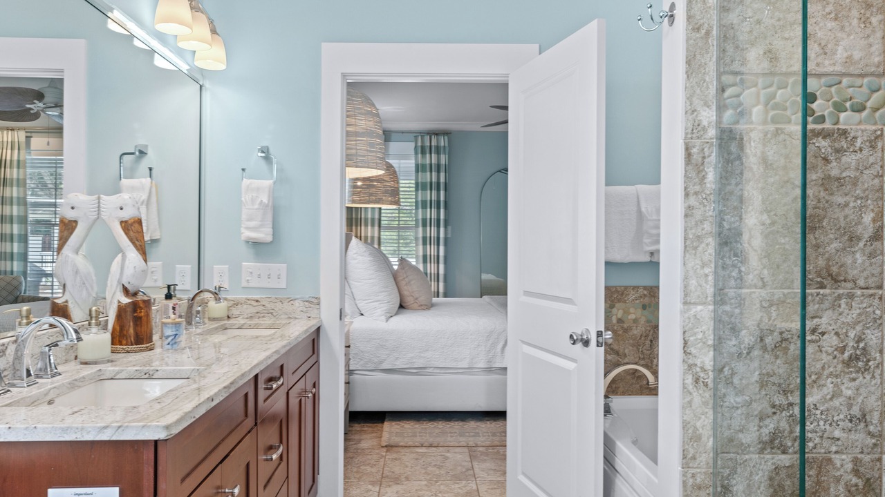 Photo of Bathroom in Seacrest