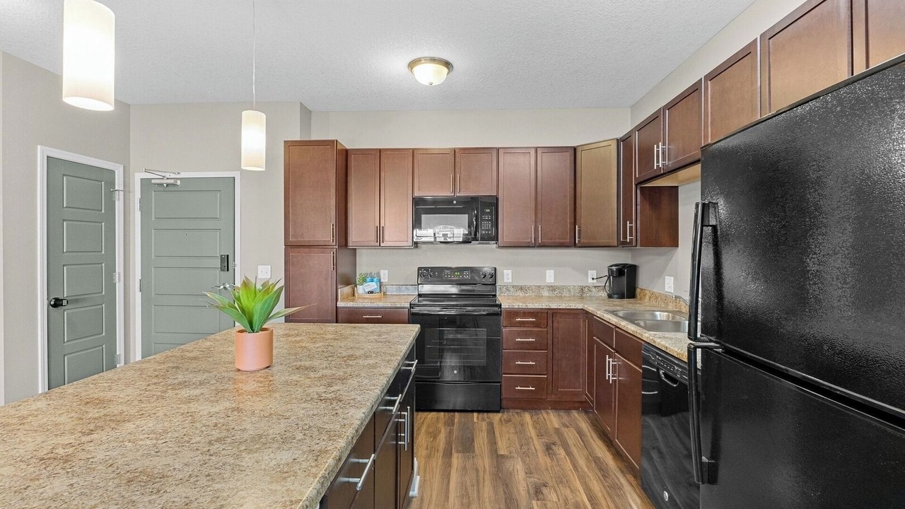 Photo of Others in West Des Moines