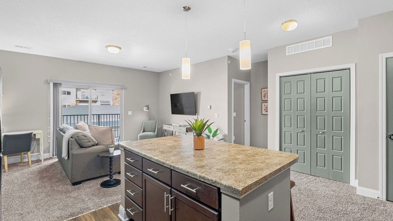 Photo of Others in West Des Moines