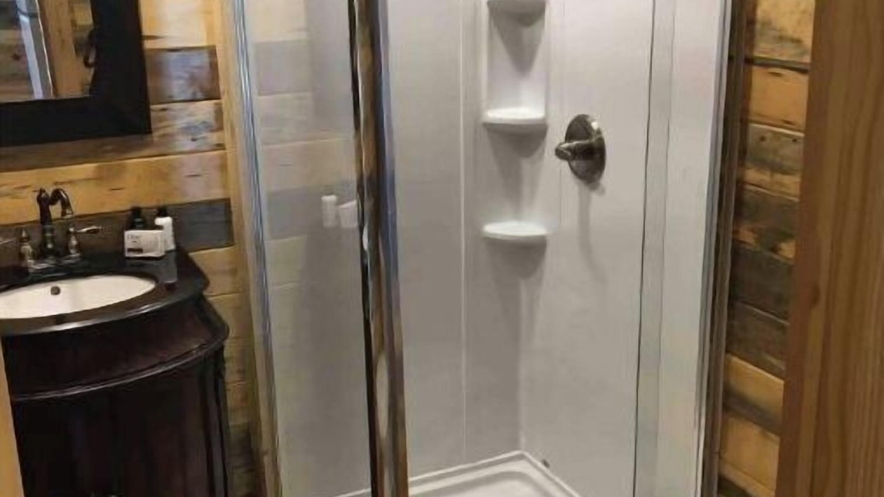 Photo of Bathroom in Karnack