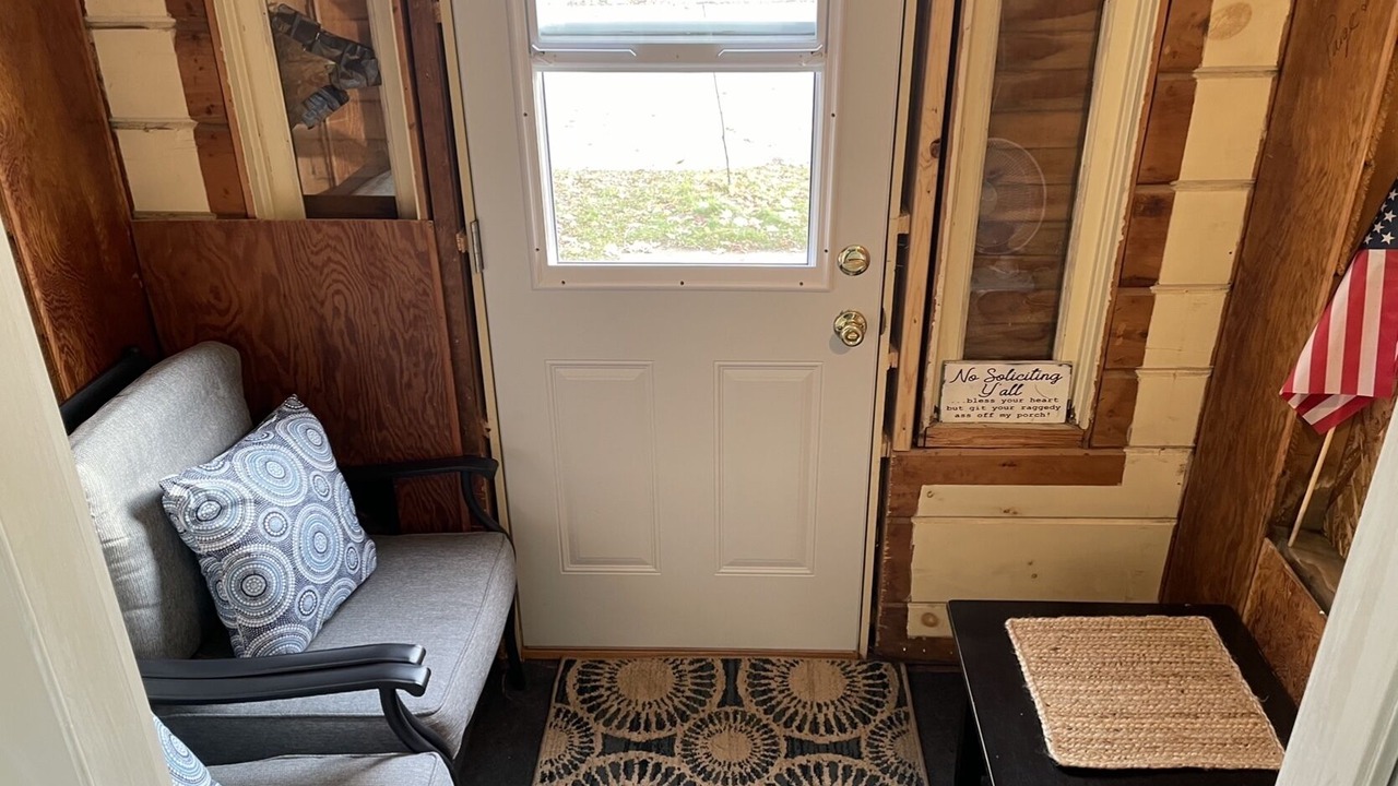 Photo of Bedroom in Newberry