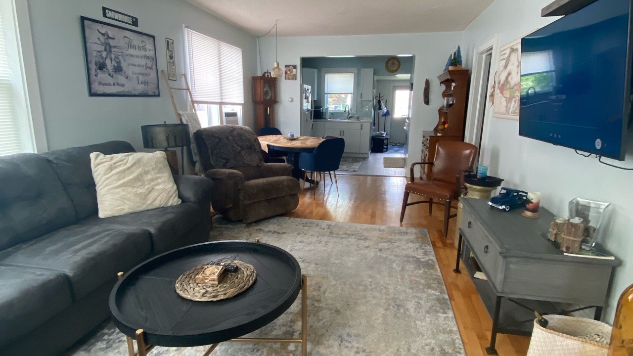 Photo of Livingroom in Newberry