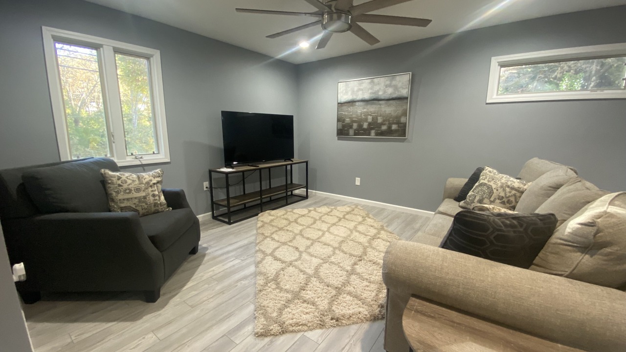 Photo of Bedroom in Lakeview