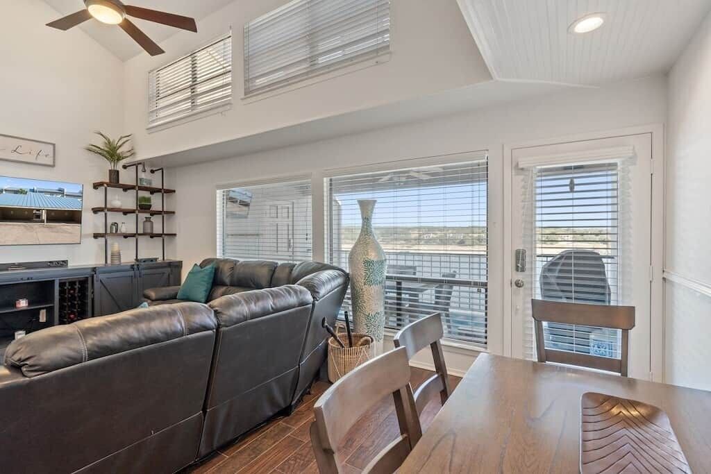 Photo of Bedroom in Briarcliff