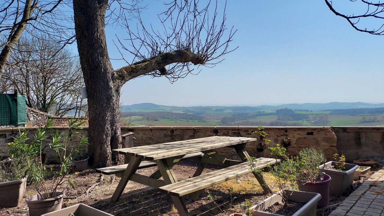 Photo of Outdoor in Montastruc