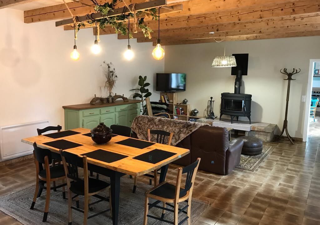 Photo of Others in Yvias