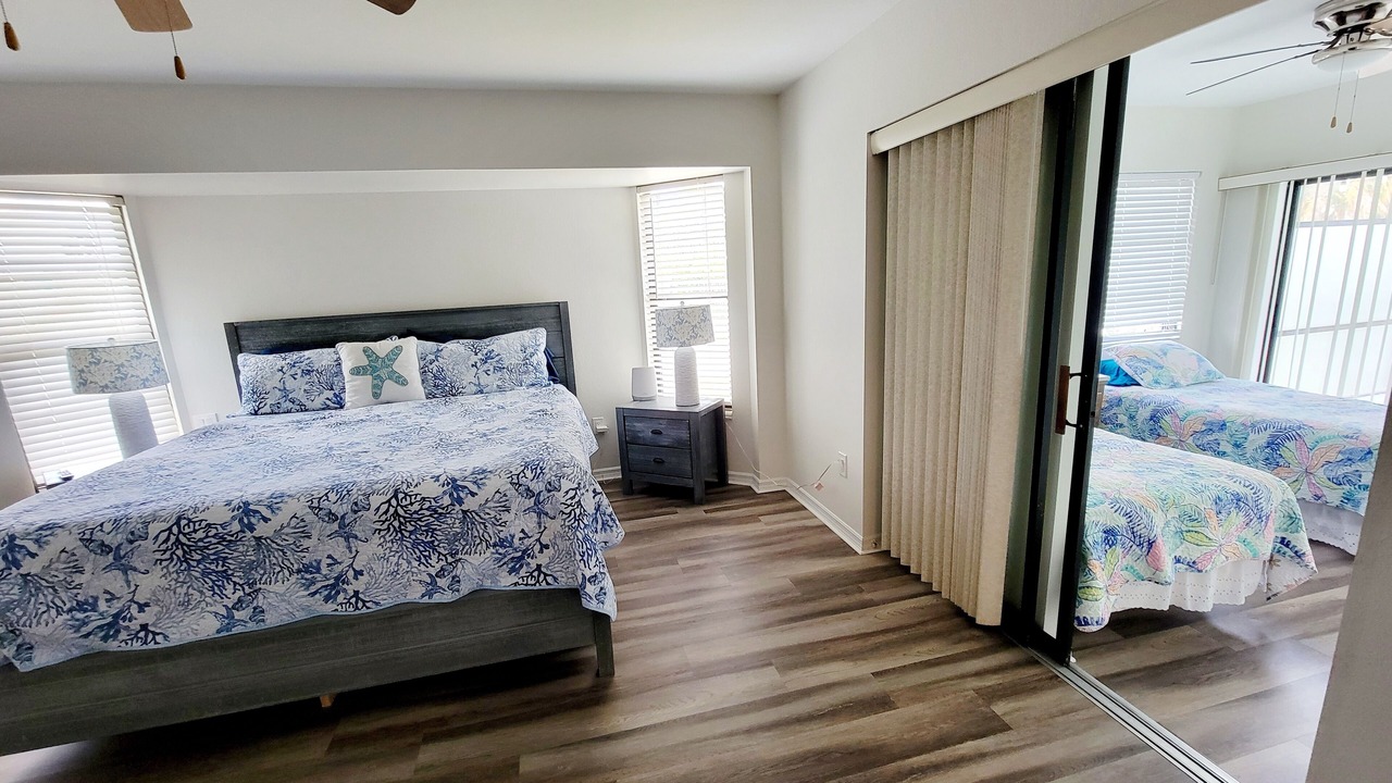 Photo of Bedroom in Englewood East