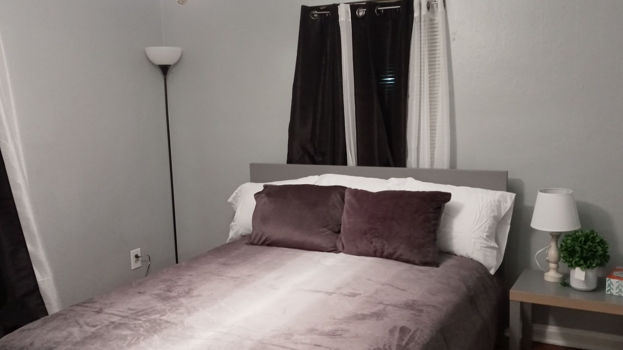 Photo of Bedroom in University City