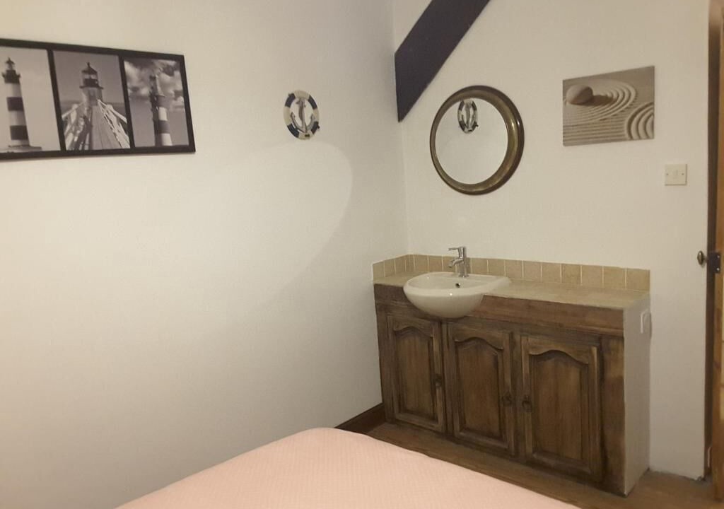 Photo of Bedroom in Le Loreur