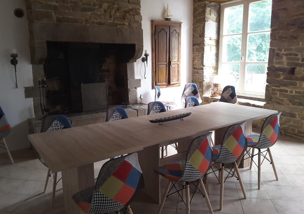 Photo of Others in Le Loreur