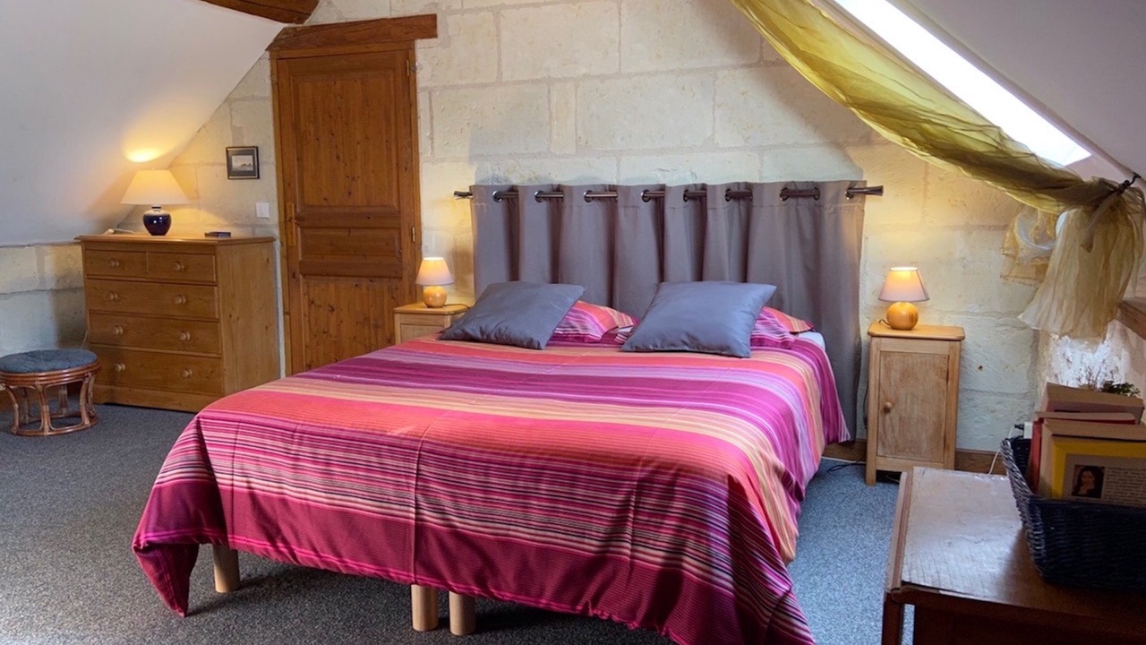 Photo of Bedroom in Beaumont-en-Veron