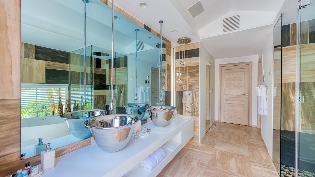 Photo of Bathroom in Plum Bay