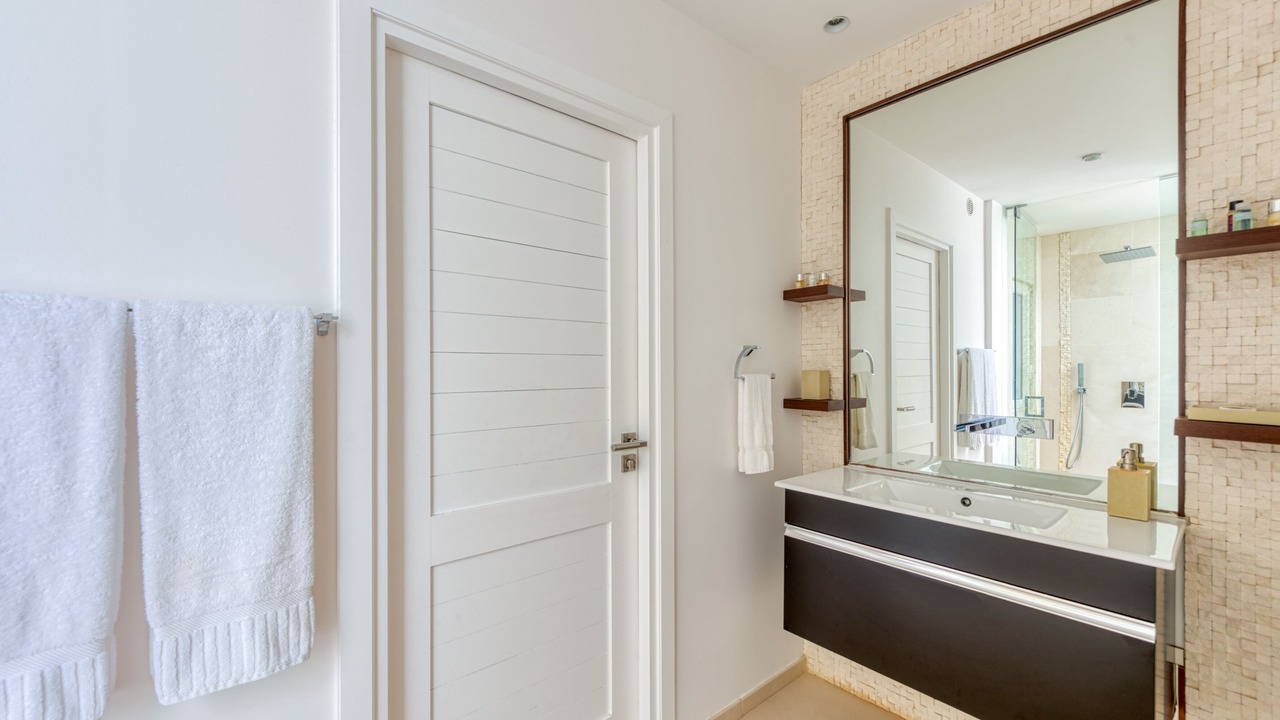 Photo of Bathroom in Plum Bay