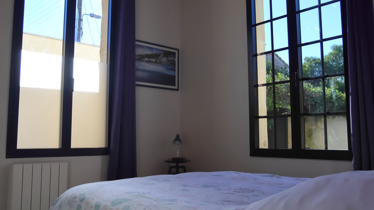 Photo of Bedroom in Lormont