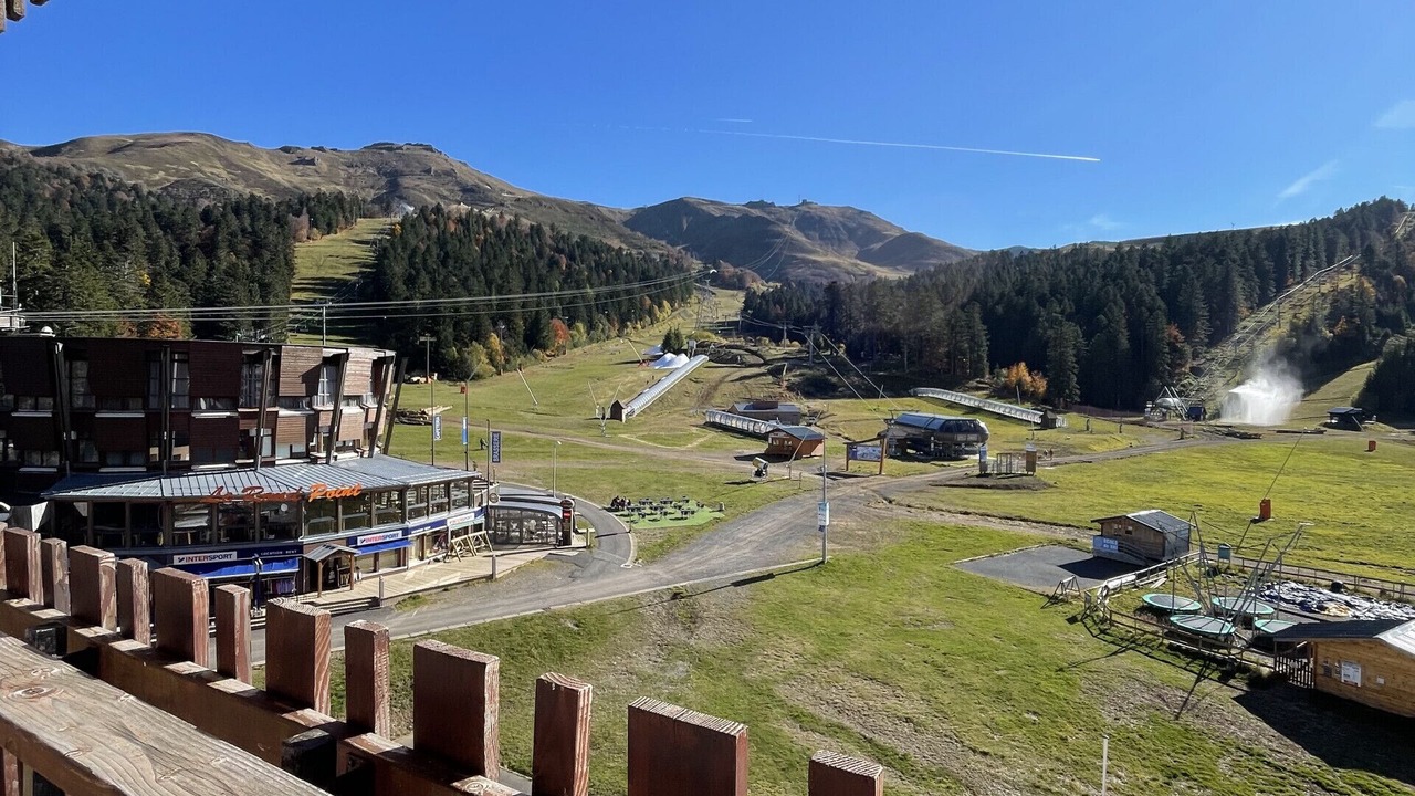 Photo of Outdoor in Laveissiere