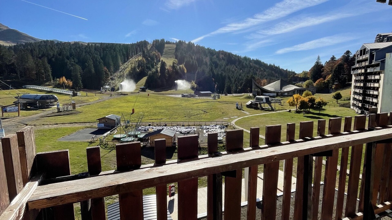 Photo of Outdoor in Laveissiere