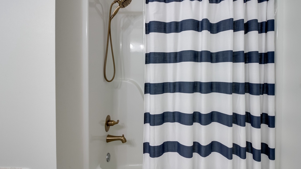 Photo of Bathroom in Alexandria