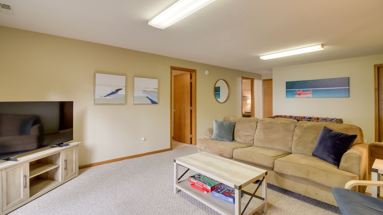 Photo of Livingroom in Alexandria