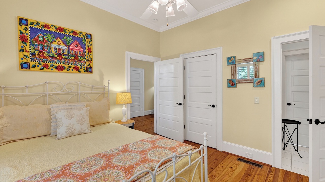 Photo of Bedroom in East Beach