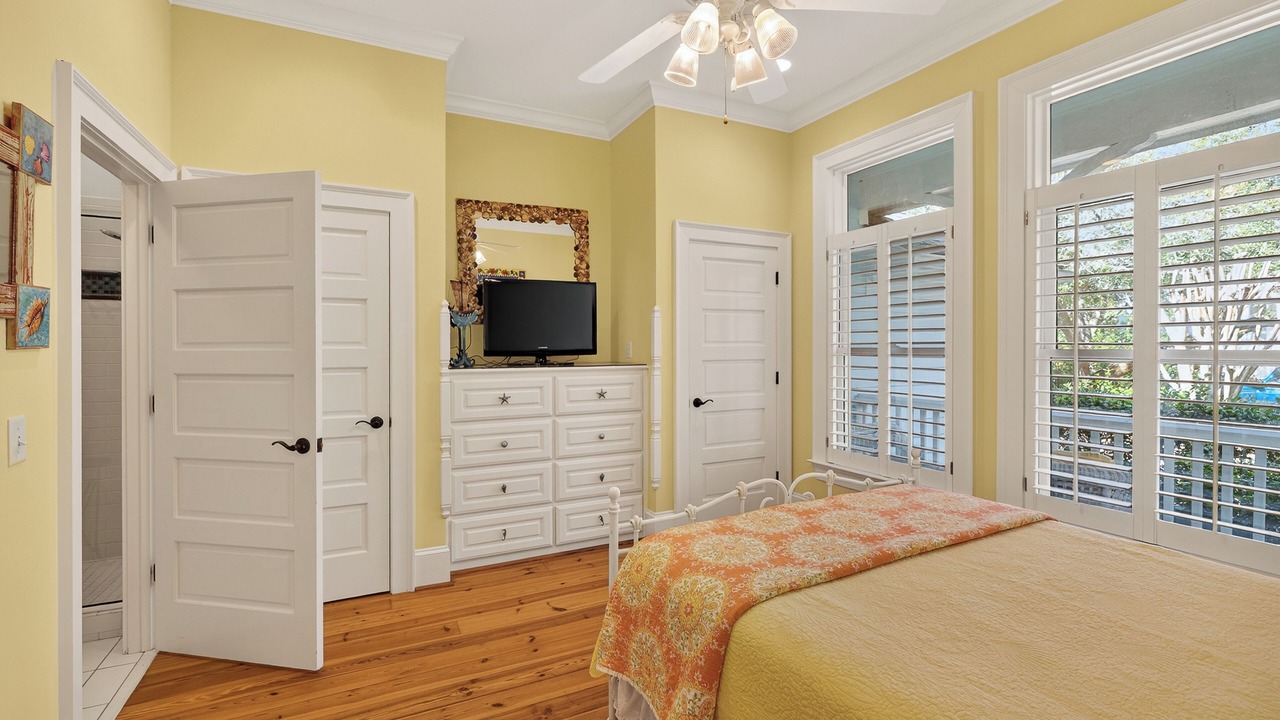 Photo of Bedroom in East Beach