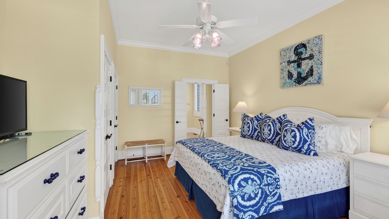Photo of Bedroom in East Beach