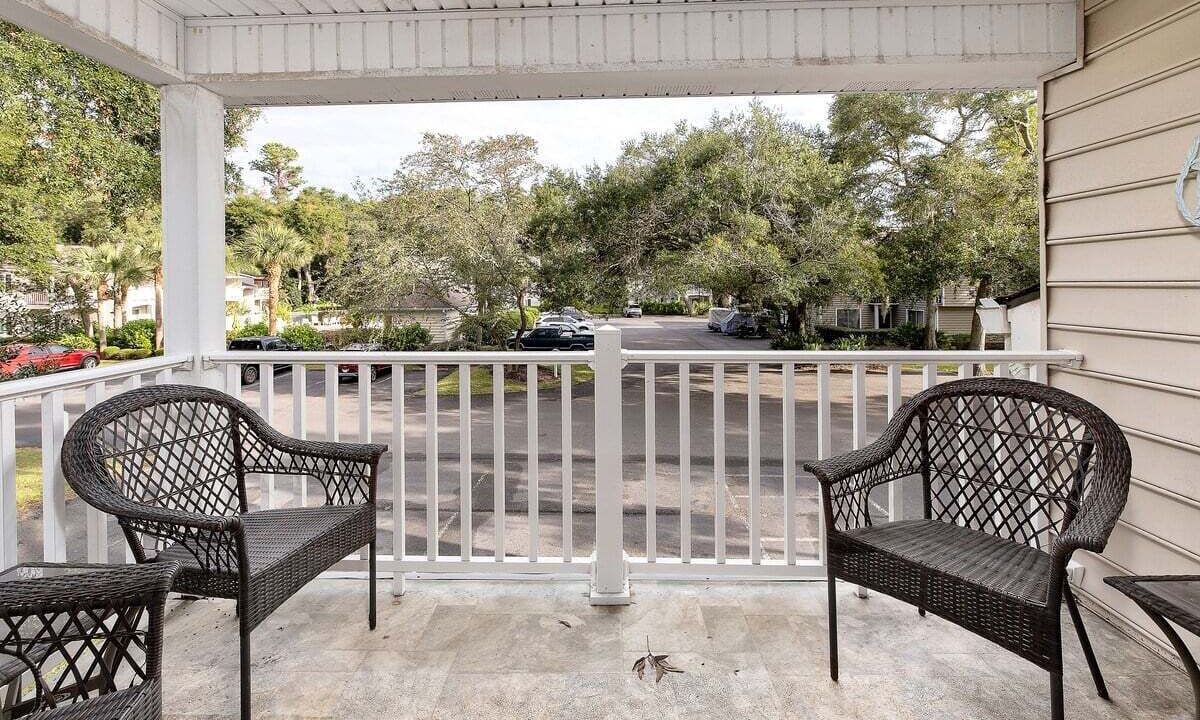 Photo of Patio Balcony in Demere Park