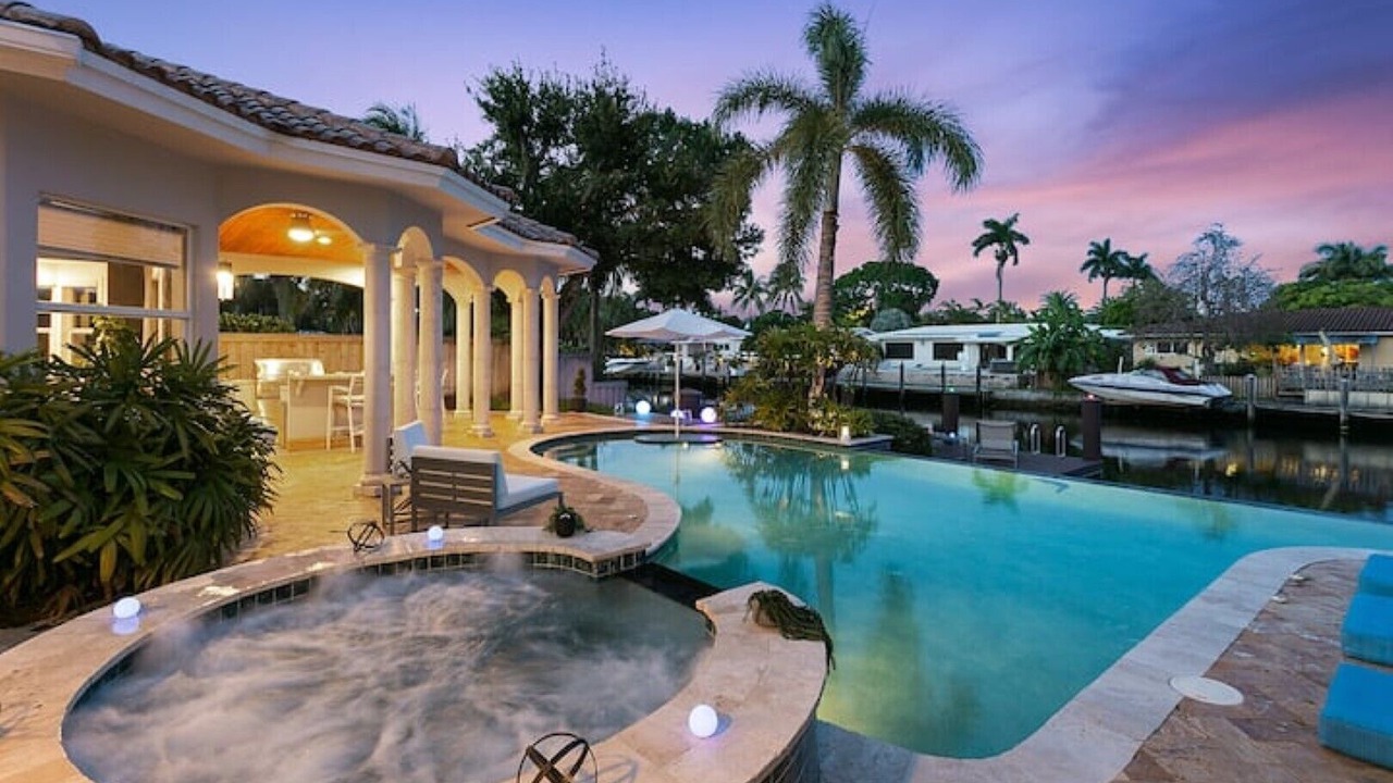 Photo of Outdoor in Wilton Manors