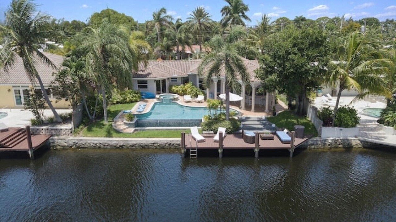 Photo of Outdoor in Wilton Manors