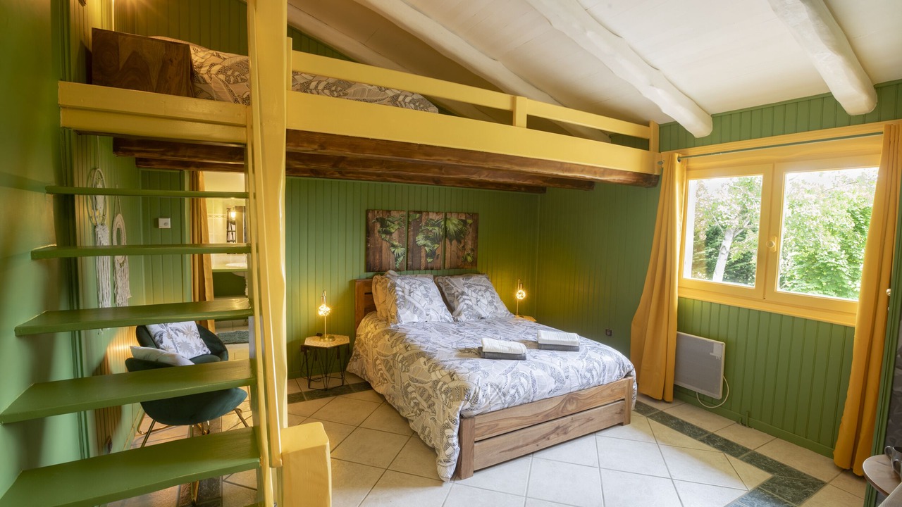 Photo of Bedroom in Saint-Martin-dOydes