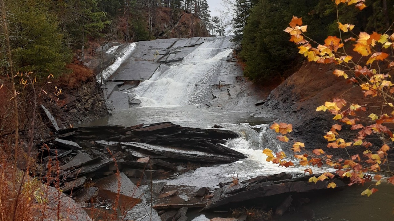 Photo of Outdoor in Alix