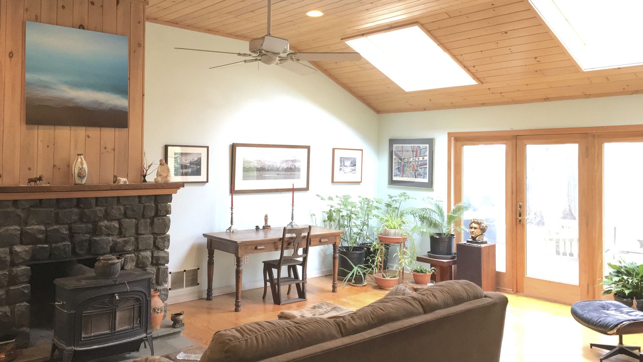 Photo of Livingroom in Red Hook