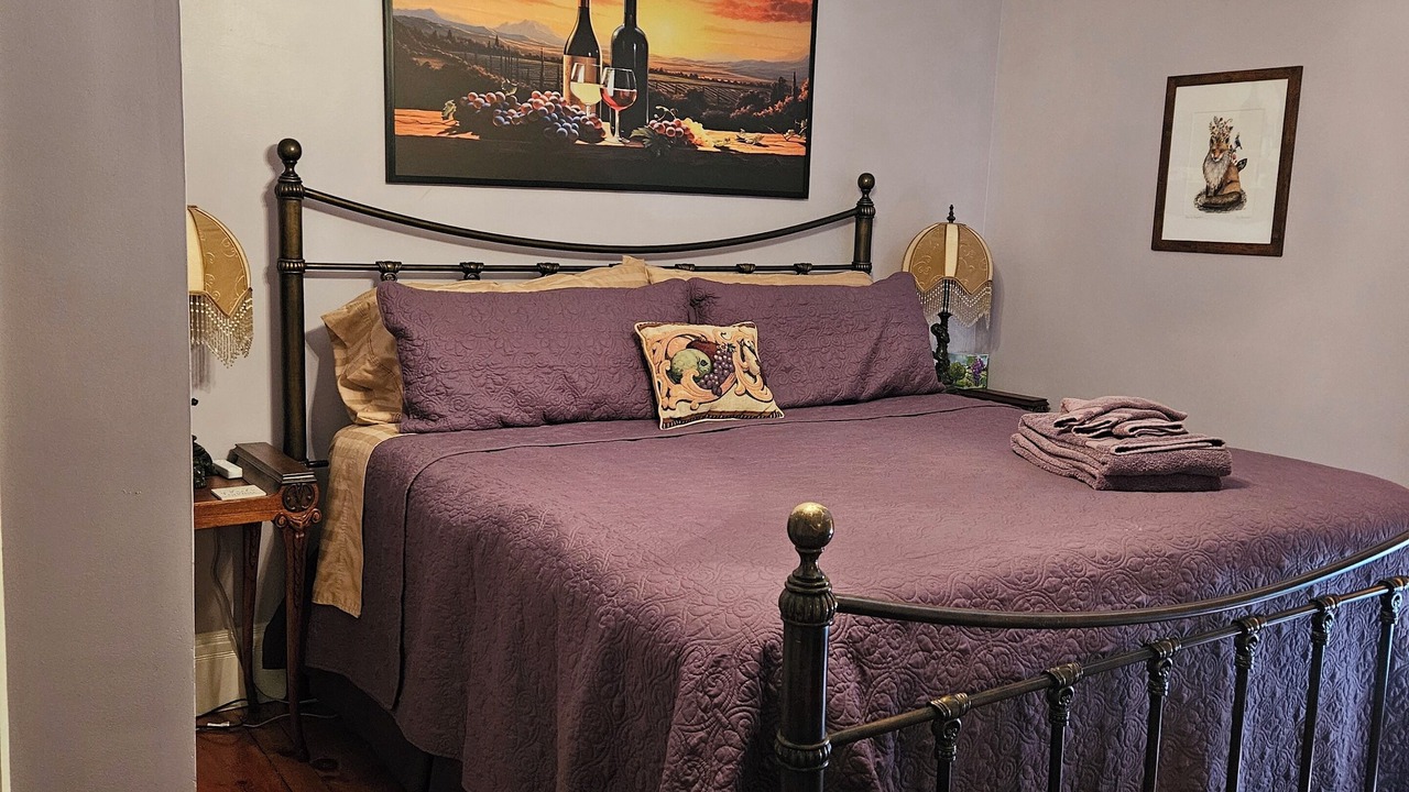 Photo of Bedroom in Lodi