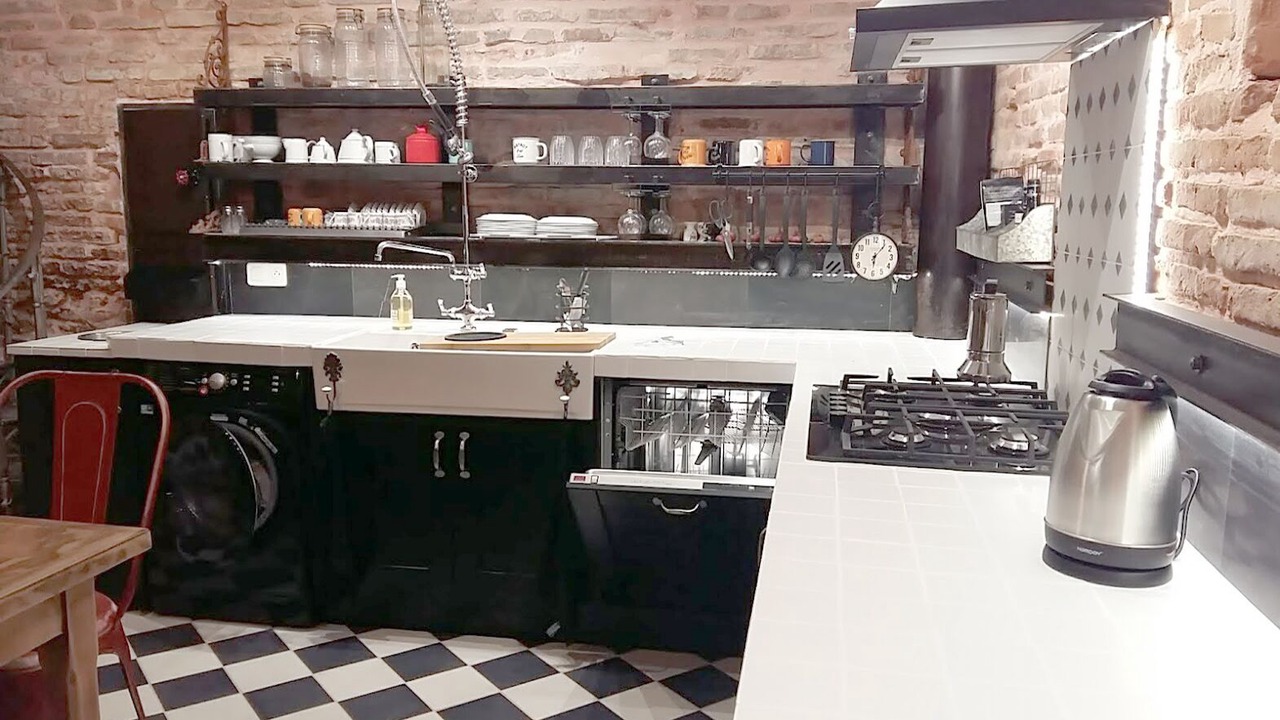 Photo of Kitchen in Lafrancaise