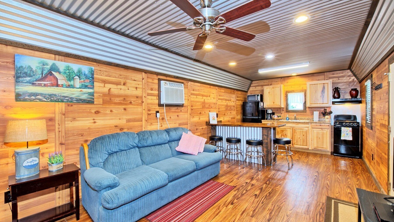Photo of Livingroom in South Toledo Bend