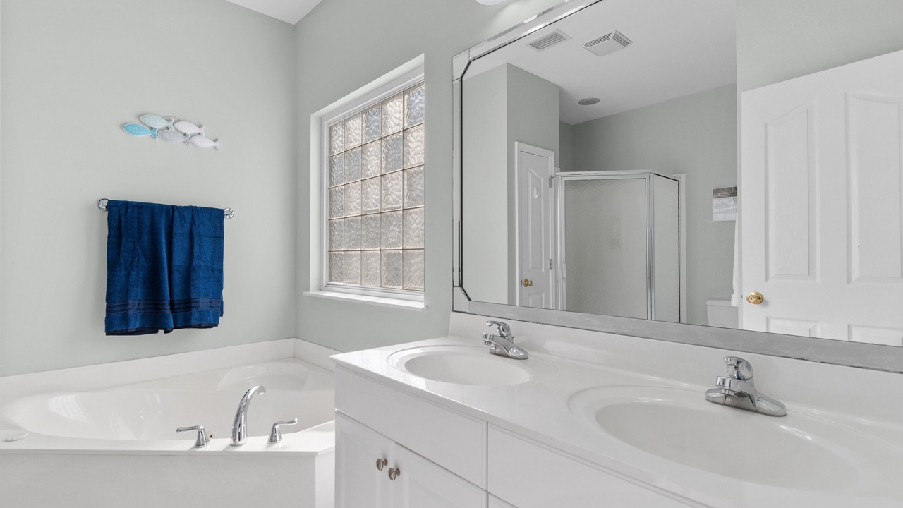 Photo of Bathroom in Windy Hill