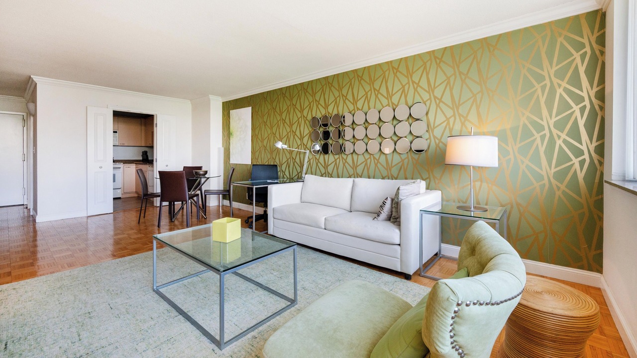 Photo of Livingroom in Fenway–Kenmore