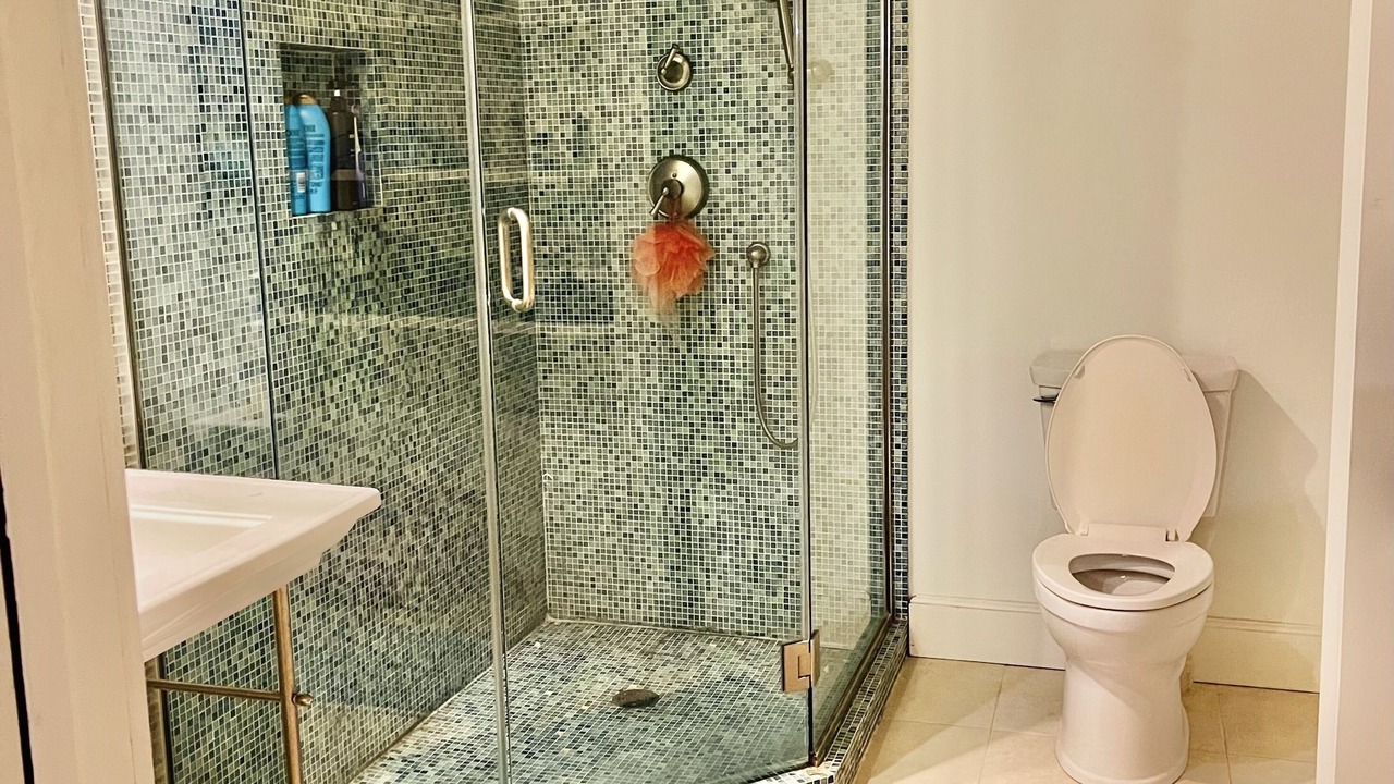 Photo of Bathroom in Brentwood