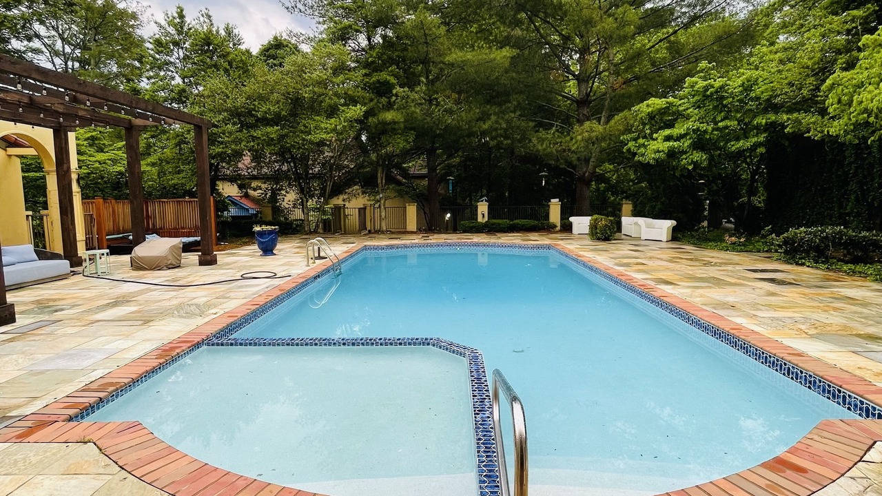 Photo of Outdoor in Brentwood