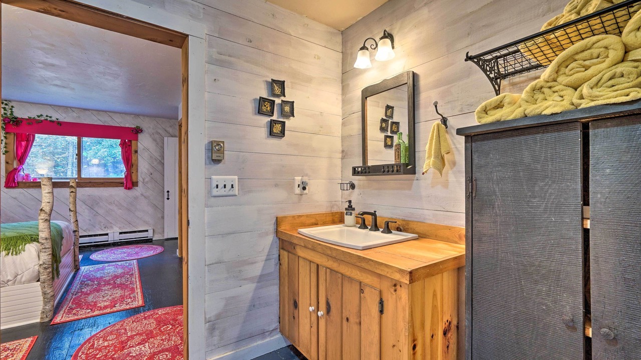 Photo of Bathroom in Stratton and Bromley Ski Areas